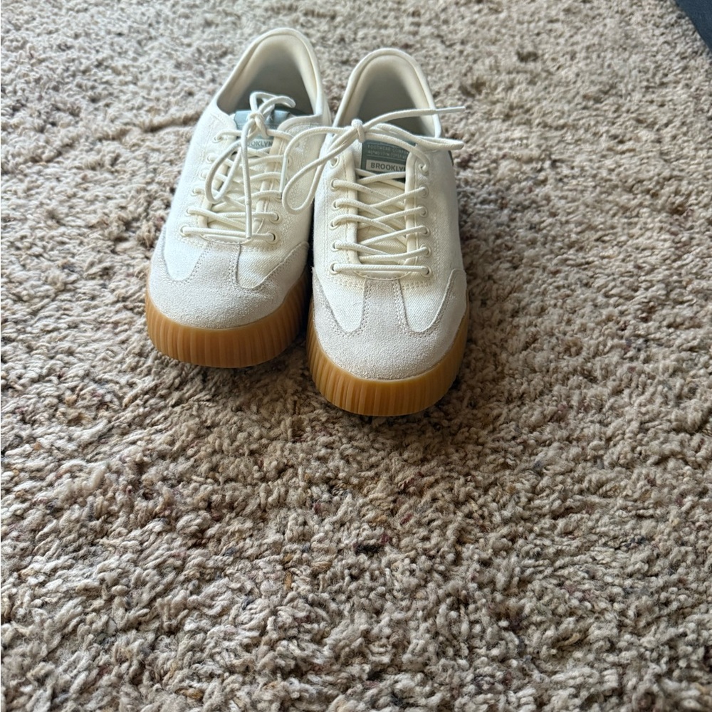 Kizik shoes